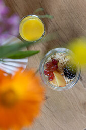 Frische Pur und viele Vitamine im Ingwershot beim Frühstück im Hotel Konradshof in Besenfeld