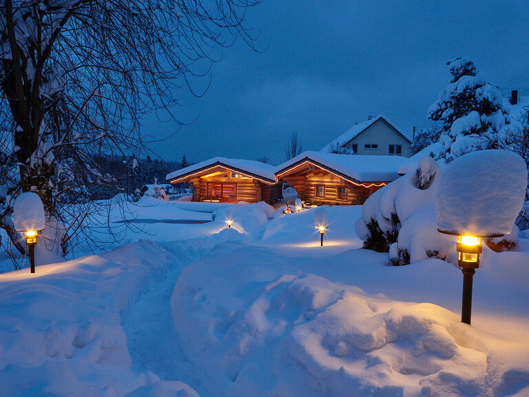 Blockhäuser im Winter